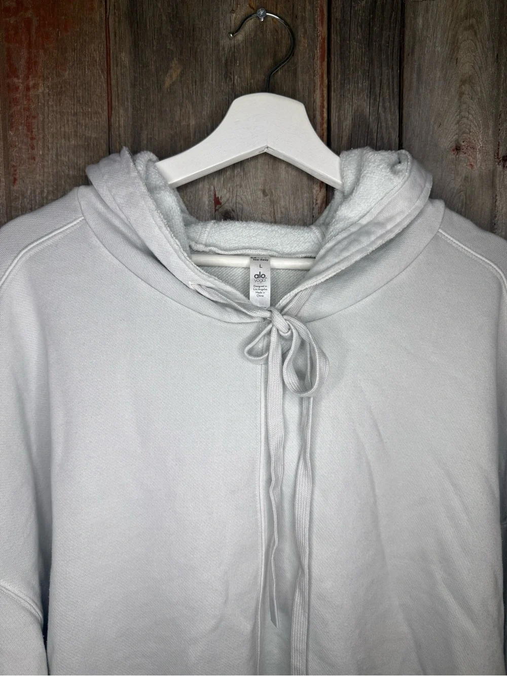 NWT ALO Yoga Washed Edge Hoodie in Chalk like Gray Cropped Boxy Large